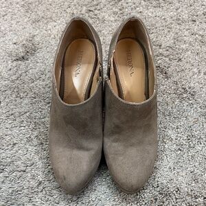 Women's Merona Tan Suede Shoes